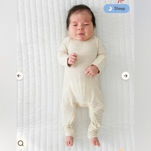 LITTLE SLEEPIES Baby Bamboo Gender Neutral Ribbed Crescent Zippy - 6-12M